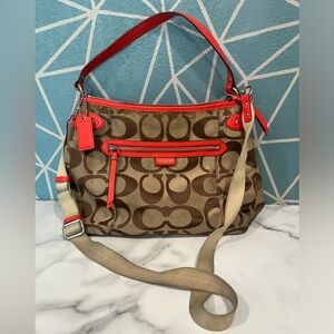 Coach Daisy Signature C's